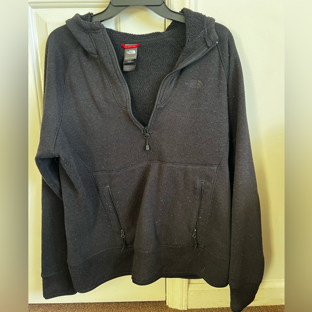 The North Face Black Half-Zip Hooded Fleece Pullover